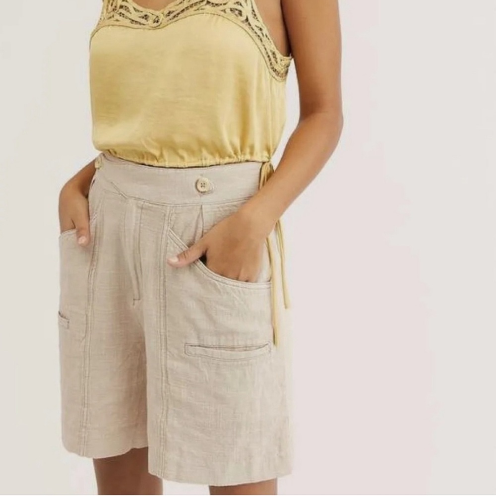 Free People Aloha linen blend high rise shorts size 0